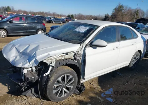 2022 Volkswagen Jetta 1.5T S z USA, uszkodzony, nr VIN 3VWCM7BU0NM002763